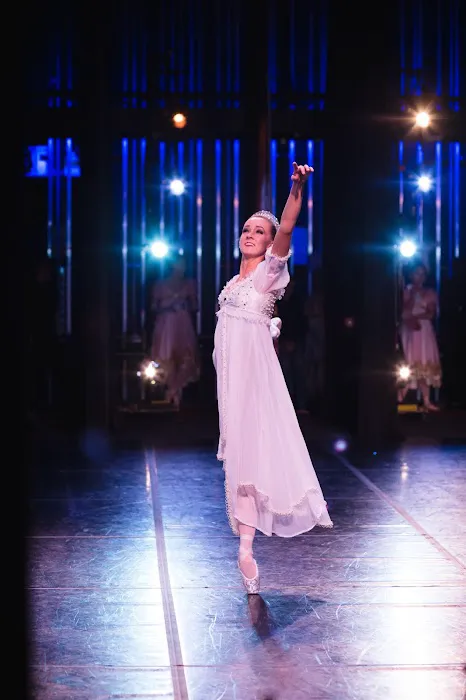 Ann Brodie's Carolina Ballet Picture 7
