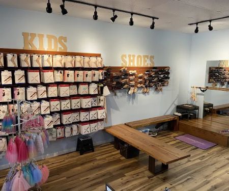 Tutus & Dance Shoes