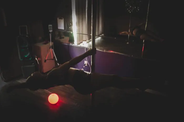 Pole 4 UR Soul Picture 9
