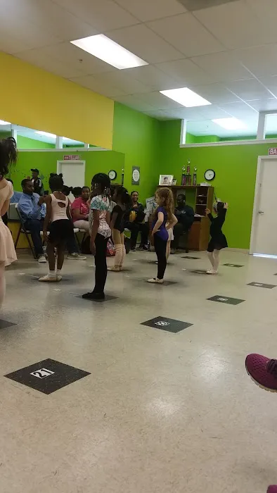 Miss Donna's School of Dancing Picture 2