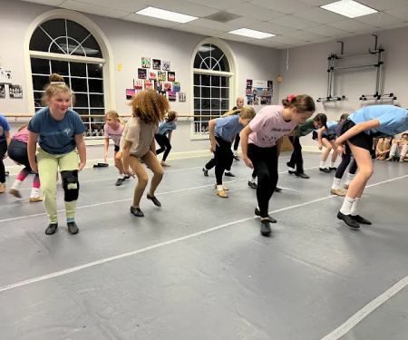 Grand Central Academy of Performing Arts, Dance, Musical Theatre & Acrobatics for Kids & Adults