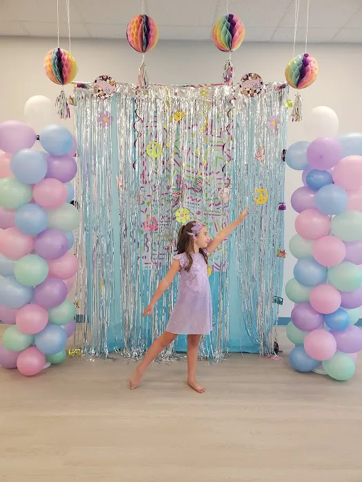 Just Be Dance Academy Picture 4
