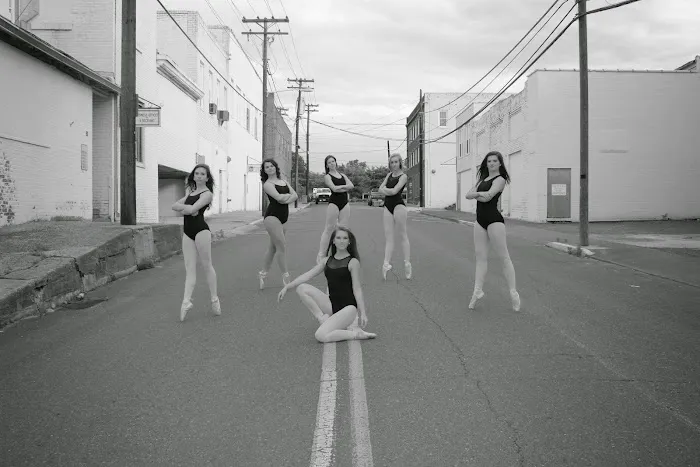 Dance Work's Studio Picture 4