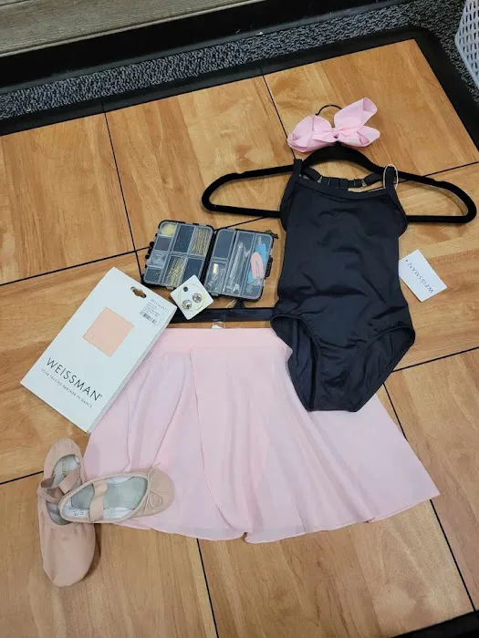 On Pointe Dance Apparel LLC Picture 10