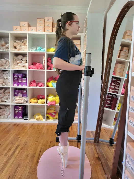Grace & Pointe Picture 10