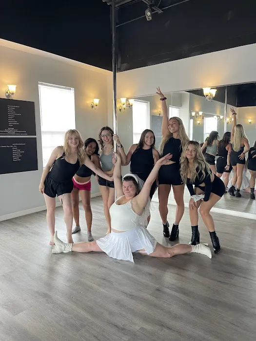 Pole Body & Arts Picture 1