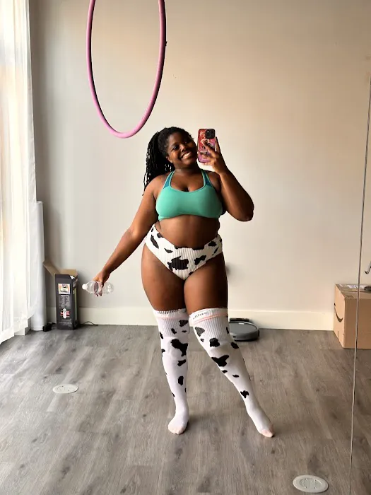 Catwoman Pole Academy Picture 6