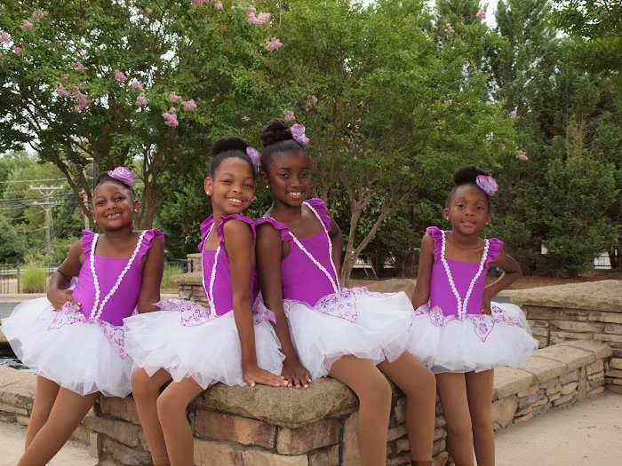 F2 Liturgical Dance Academy Picture 3