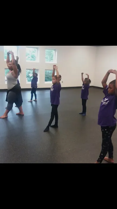 F2 Liturgical Dance Academy Picture 7