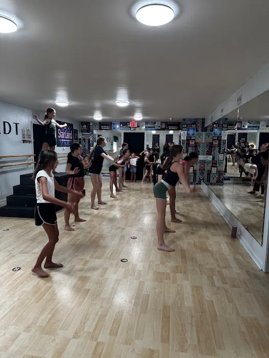 Southern Elite Dance & Tumble Picture 1