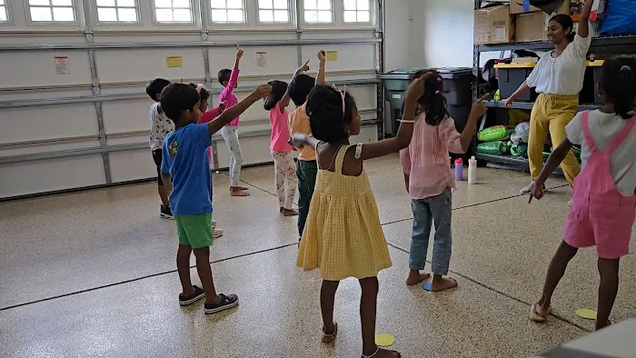 Vrindhavan Dance Studio Picture 1
