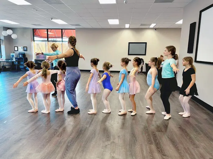Meredith Lane Dancers Picture 2