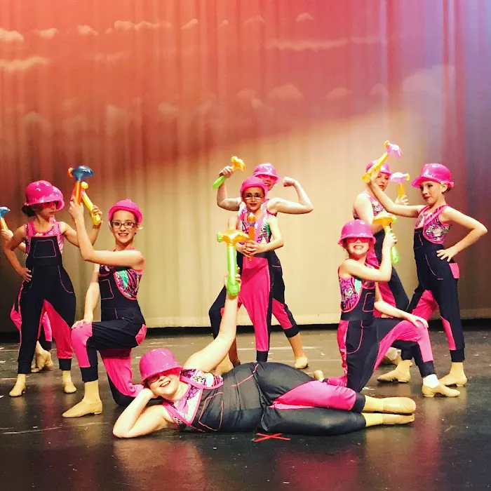 DANCE CAROLINA Picture 6