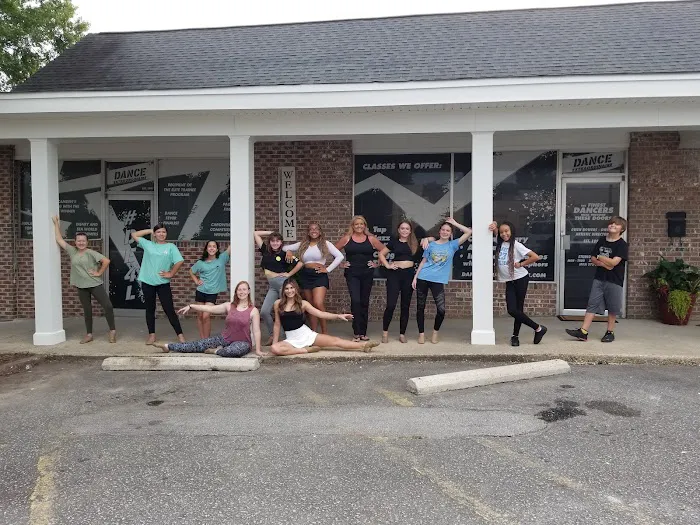 Dance Extraordinaire Picture 5