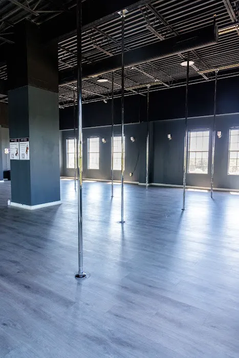 Spin City Dance Studio Picture 2