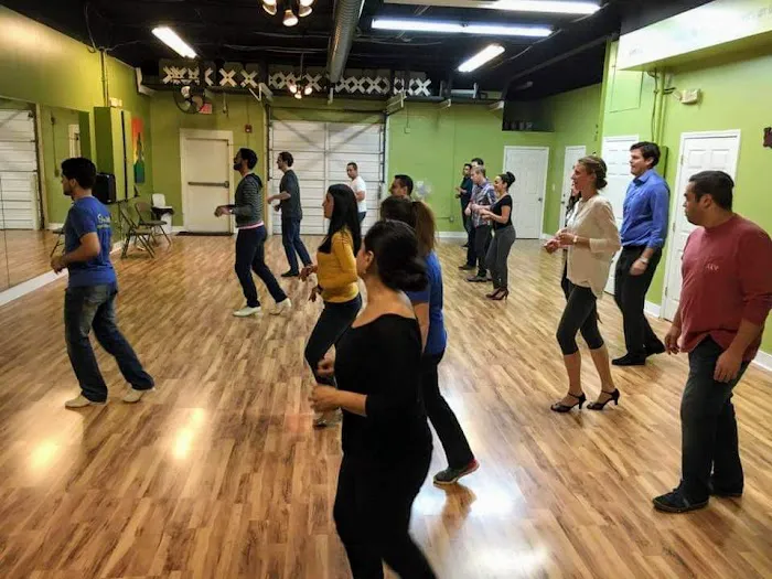Rumbao Latin Dance Company Picture 1