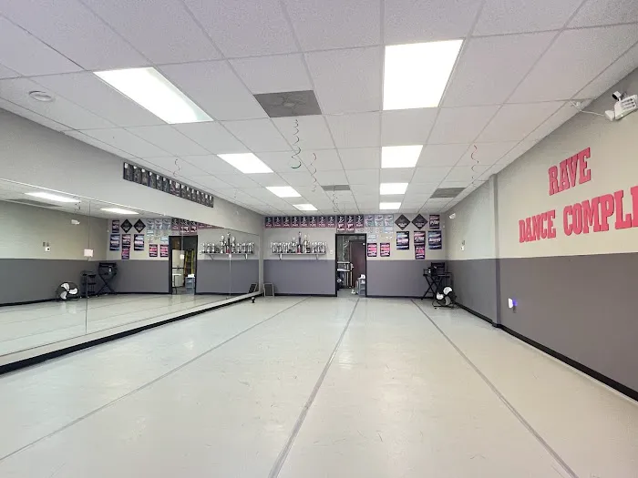 Rave Dance Complex Picture 1