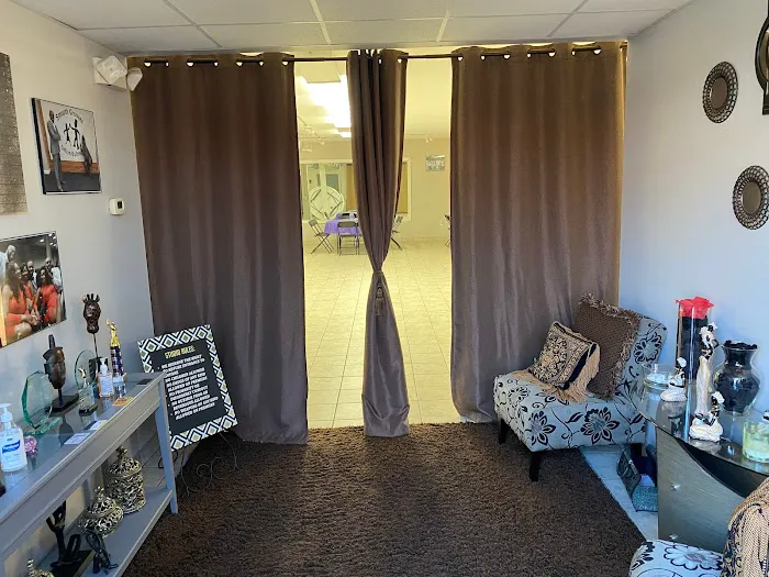 Smooth Grooves Dance Studio Picture 2