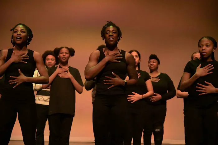 iAlign Dance Company Picture 7