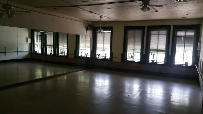 Ninth Street Dance Picture 1