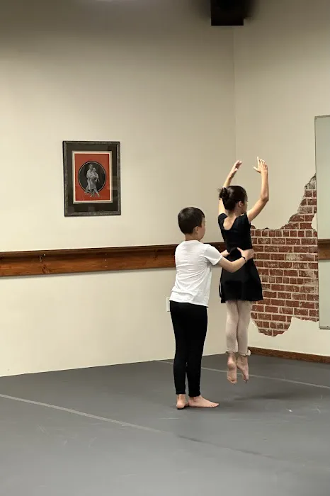 Walkerdance Ballet Theatre Picture 7