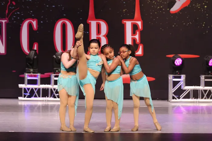 Just Dance Studio Picture 3