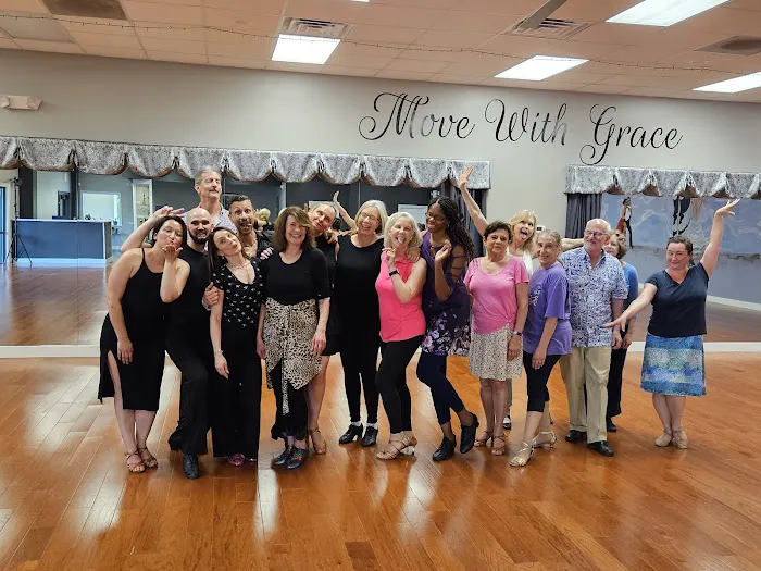 Move with Grace Picture 6