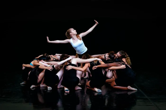 Barriskill Dance Theatre School Picture 7