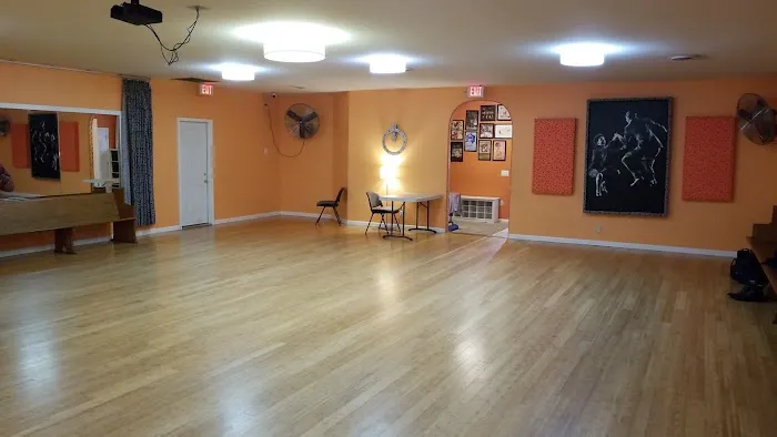 Triangle Dance Studios Picture 8