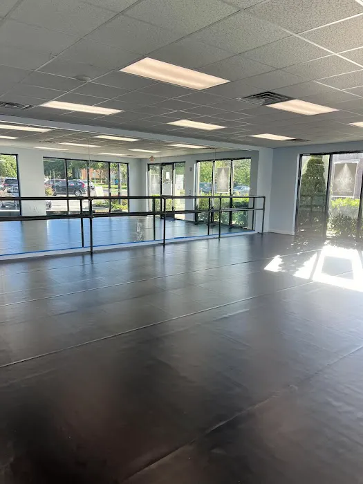 Studio Move, LLC Picture 3