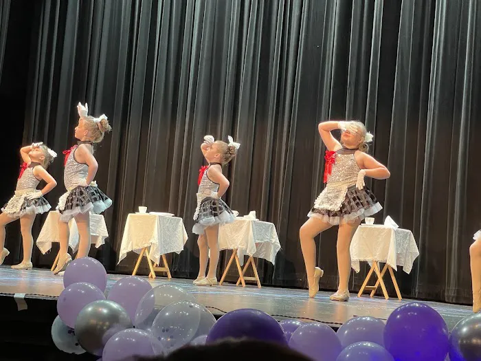 A Time To Dance Studio Picture 4