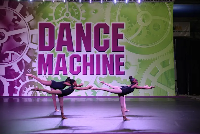 Right Moves Dance Picture 4