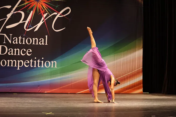 Right Moves Dance Picture 8