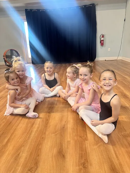 The Dance Collective Picture 10