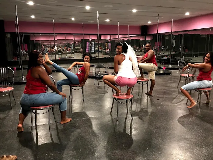 Teazers Pole Dance Studio Picture 4