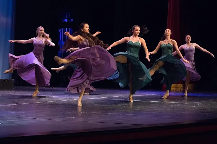 Silver Lining School of the Arts Picture 6