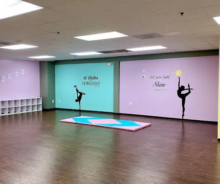 Rhythm & Shine Dance Company