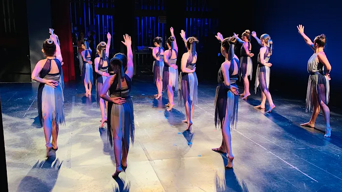Millpond Dance Picture 8