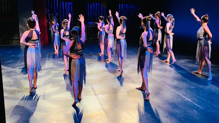 Millpond Dance Picture 10