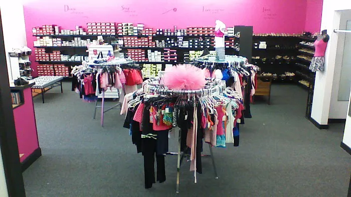 The Dancer's Closet Picture 7