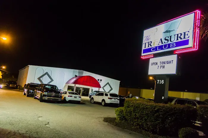 The Treasure Club Myrtle Beach, SC Picture 4