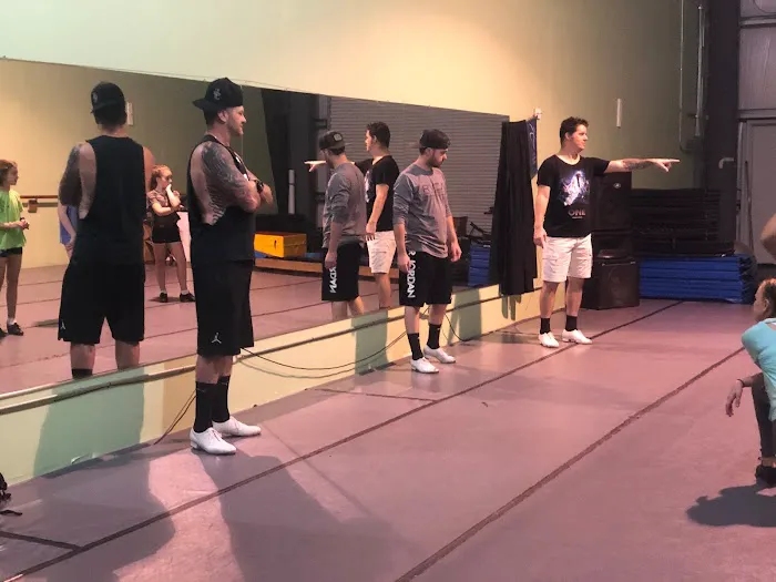 Dynamic Dance Force Picture 2