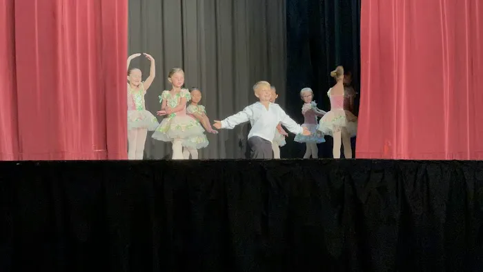 Sanford School of Classical Ballet Picture 1