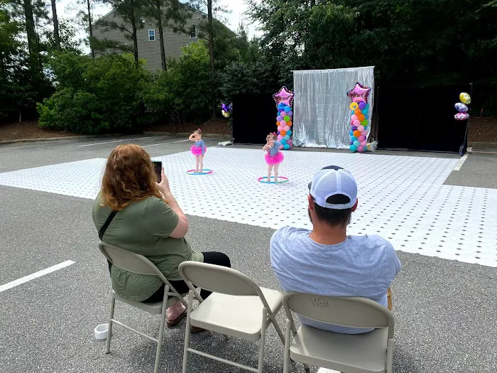 Christy's DancExplosion Picture 6