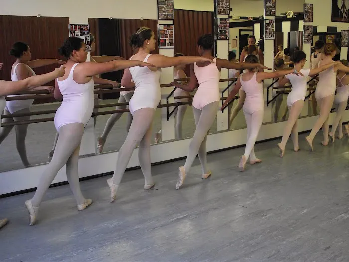 Dance Studio B Picture 2