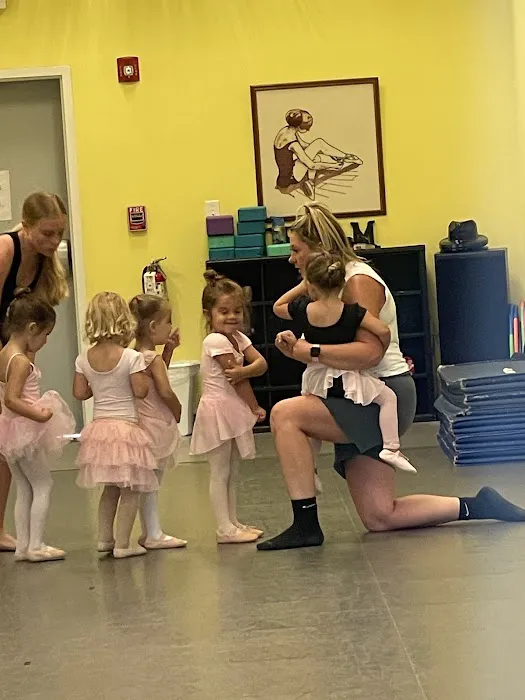 Techniques In Motion Dance School Picture 2