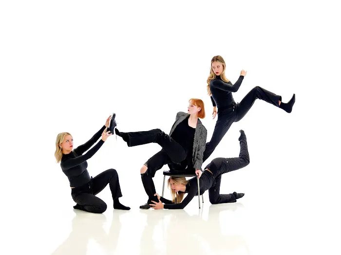 Moving Different Dance Picture 8
