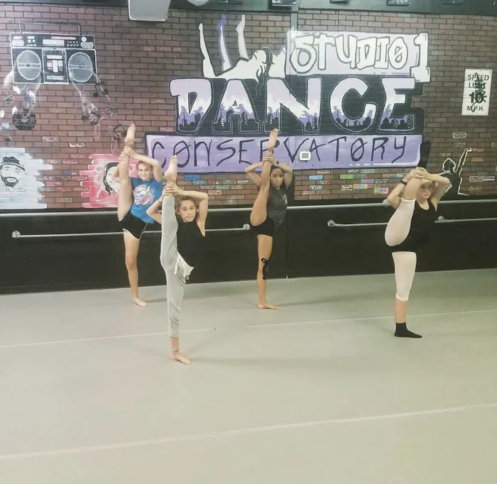 Studio 1 Dance Conservatory Picture 6