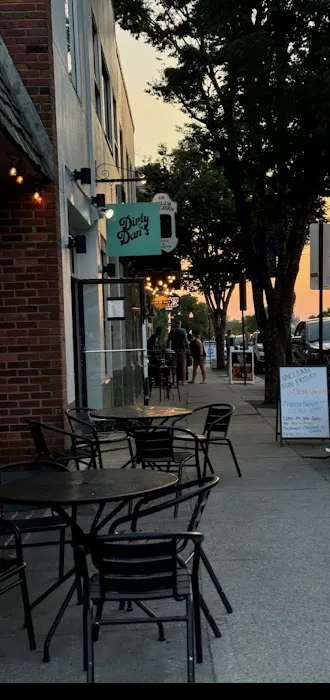 Dirty Dan's Wilmington Picture 4