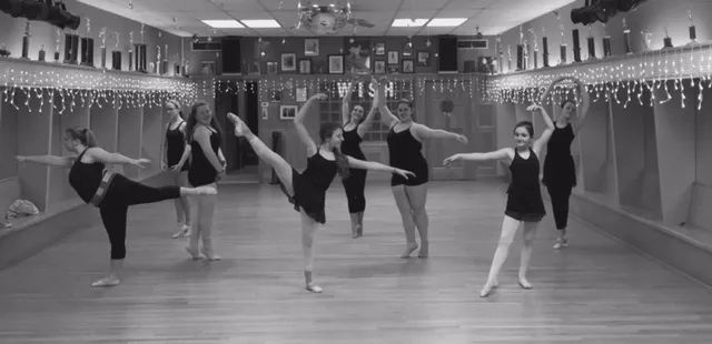 Studio 33 Dance Company Picture 9